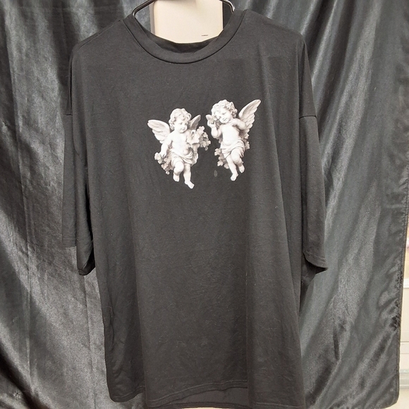 SHEIN Black Cherub Graphic Short Sleeve Tee - Picture 1 of 9